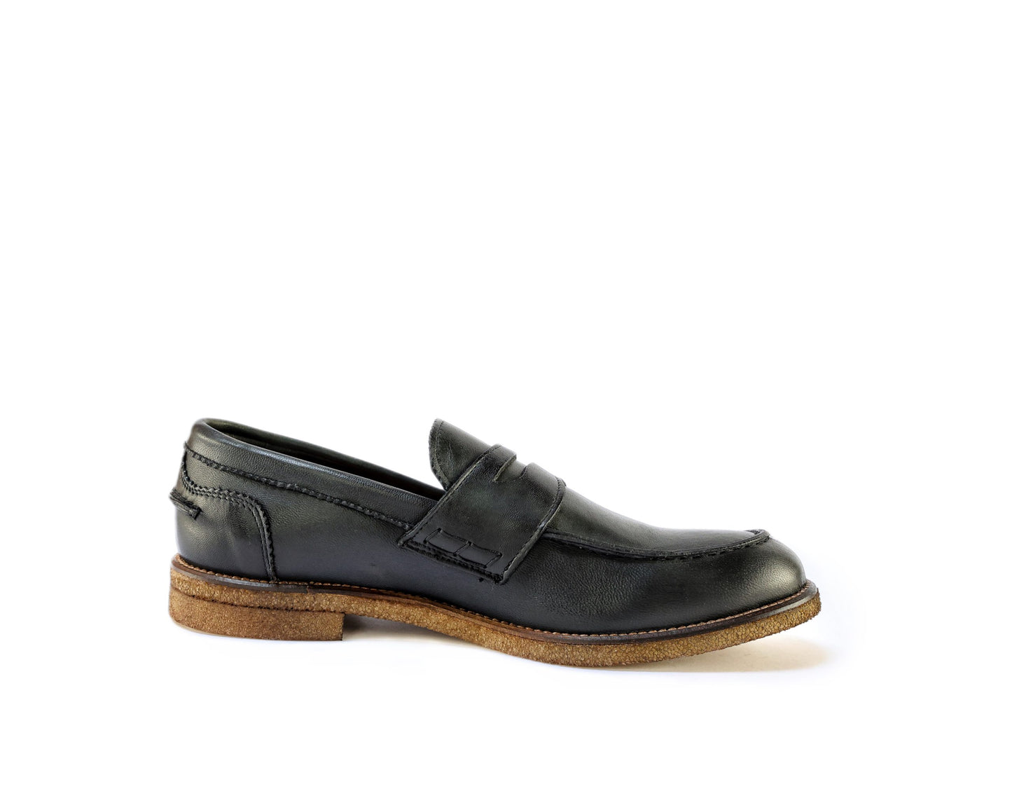 Mocassins noirs pour étudiants