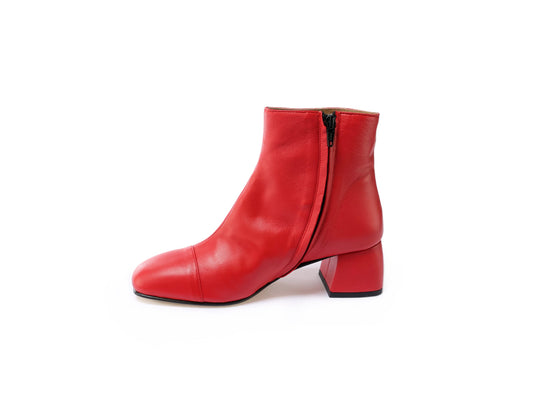 Alexia ankle boot