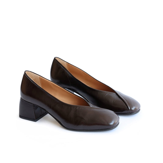 Miri leather and red latex