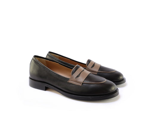 Anna Moccasin