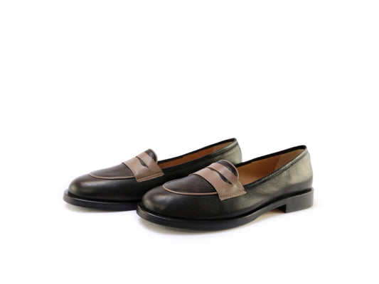 Anna Moccasin